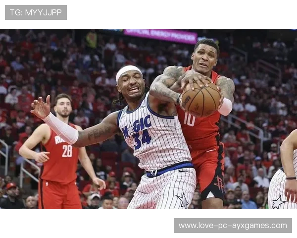 小波特强势突破得手，火箭逐渐压制对手